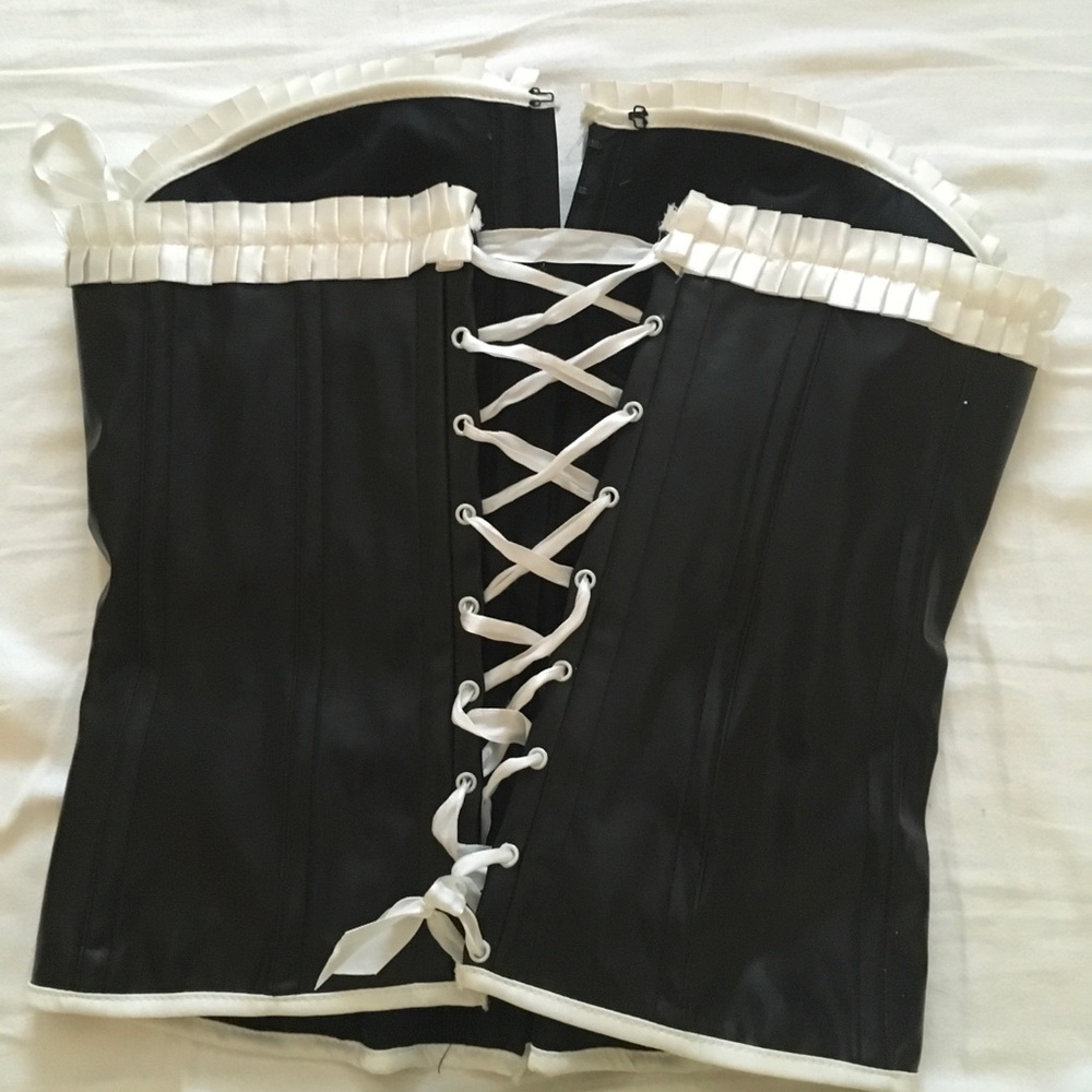 Corset TOP - Picture 3 of 6